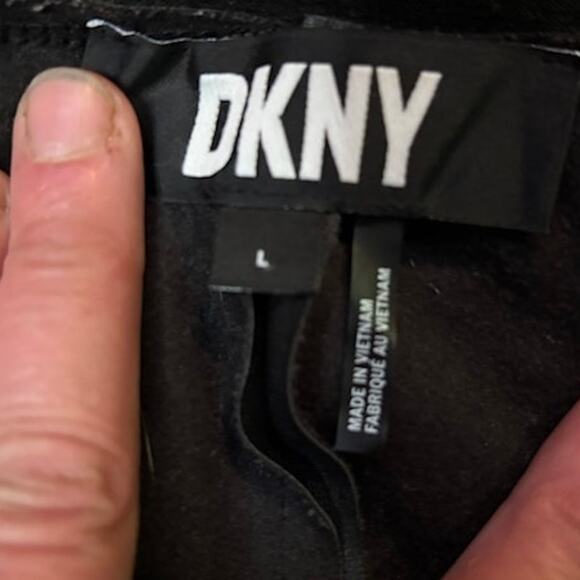 DKNY Women's Faux Leather Vegan High Rise Side Zip Stretch Trouser Pants sz L - Picture 2 of 8